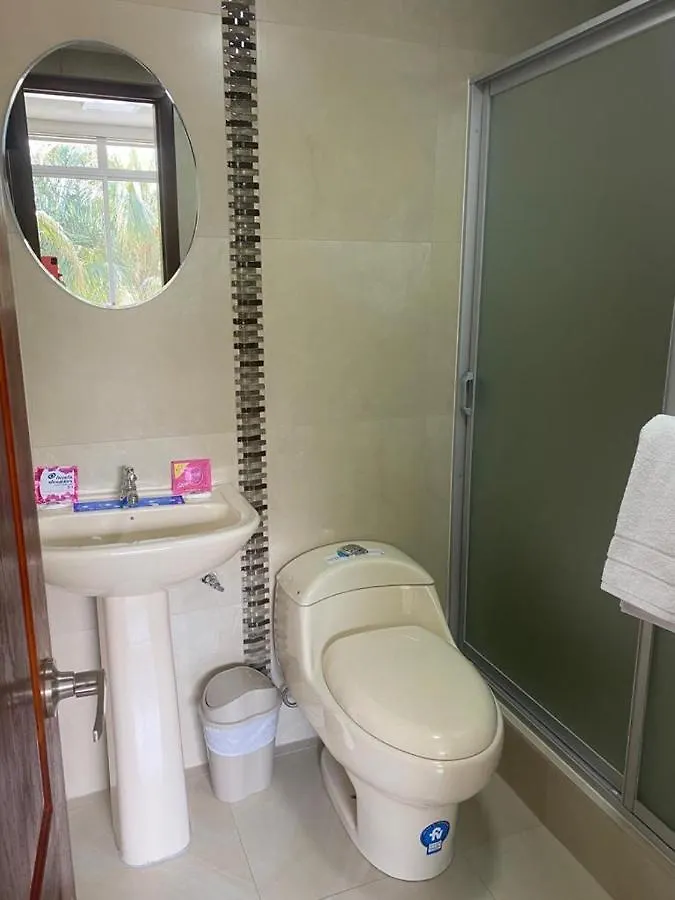 ****  Hotel Hosteria Quinta Paraiso Quito Ecuador